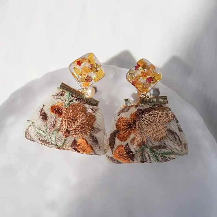 Embroidery earring